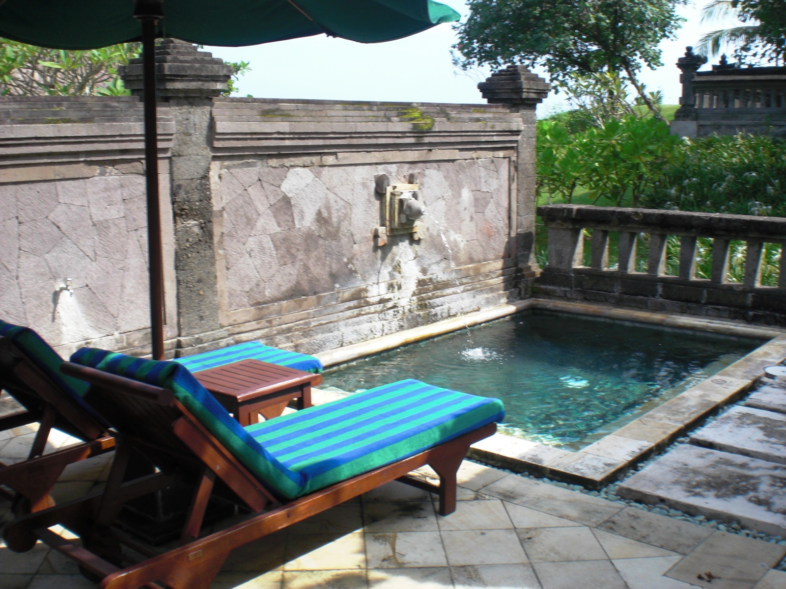 romantic getaway in Legian